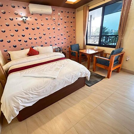 Peacock - A Family-Run Hotel سوراها المظهر الخارجي الصورة